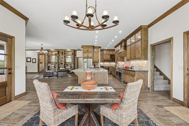 13281 Rock Hollow Circle, Arcadia, OK 73007