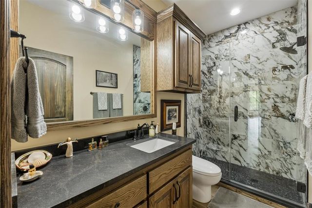 13281 Rock Hollow Circle, Arcadia, OK 73007