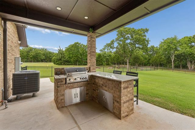 13281 Rock Hollow Circle, Arcadia, OK 73007