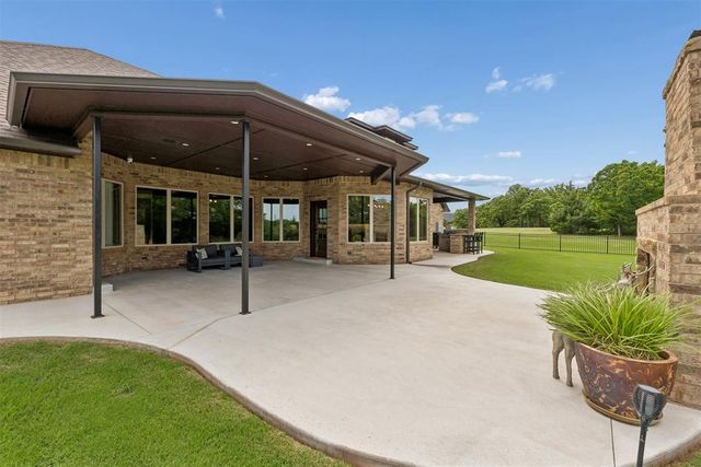 13281 Rock Hollow Circle, Arcadia, OK 73007