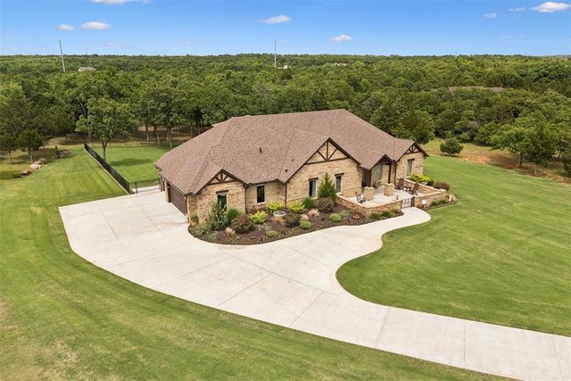13281 Rock Hollow Circle, Arcadia, OK 73007