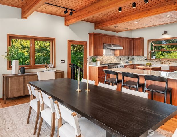 22505 Deppman Road SW, Vashon, WA 98070