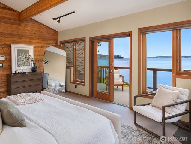 22505 Deppman Road SW, Vashon, WA 98070