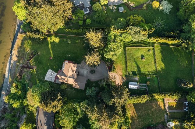 22505 Deppman Road SW, Vashon, WA 98070