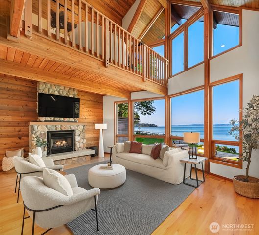 22505 Deppman Road SW, Vashon, WA 98070