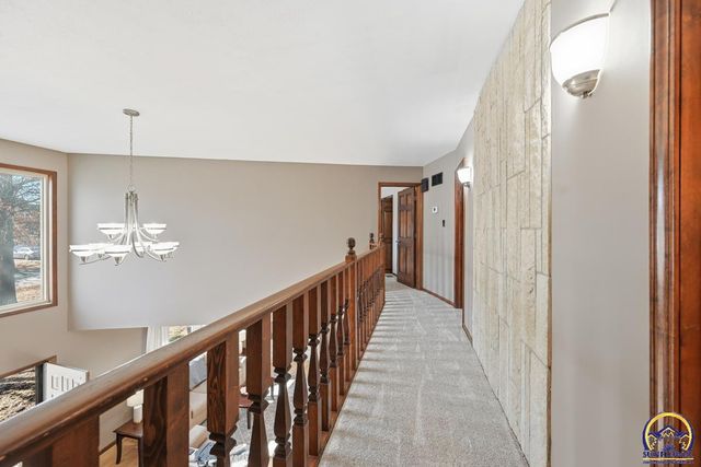 7600 SW Oxfordshire RD, Topeka, KS 66614