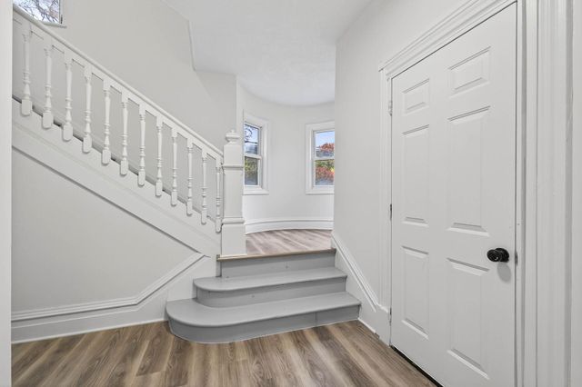 1181 Raymond Avenue, Saint Paul, MN 55108