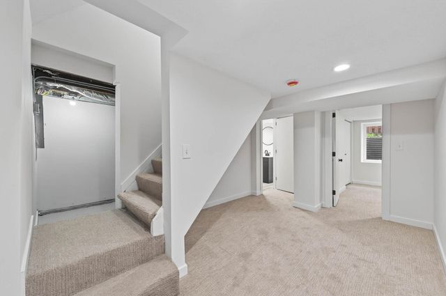 1181 Raymond Avenue, Saint Paul, MN 55108