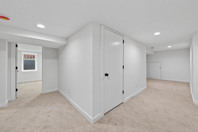 1181 Raymond Avenue, Saint Paul, MN 55108