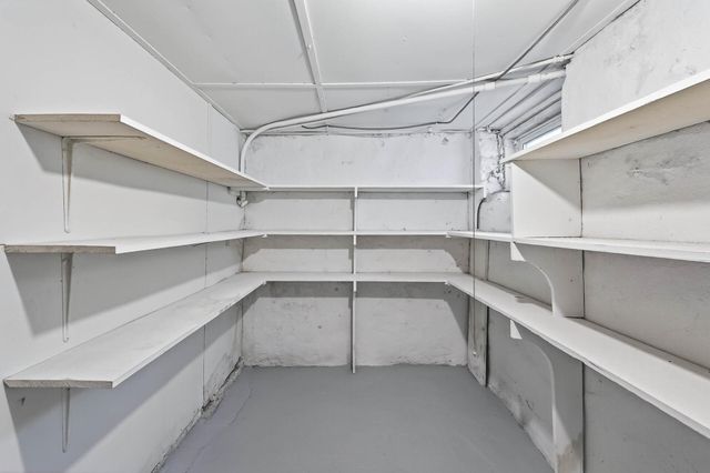 1181 Raymond Avenue, Saint Paul, MN 55108