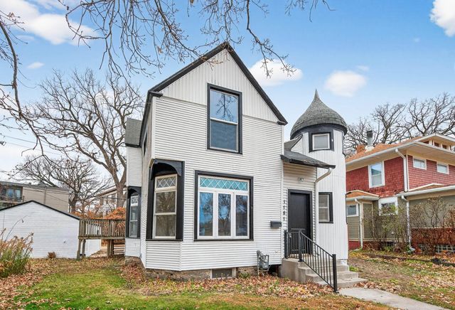 1181 Raymond Avenue, Saint Paul, MN 55108