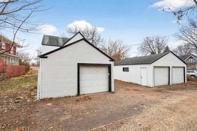 1181 Raymond Avenue, Saint Paul, MN 55108