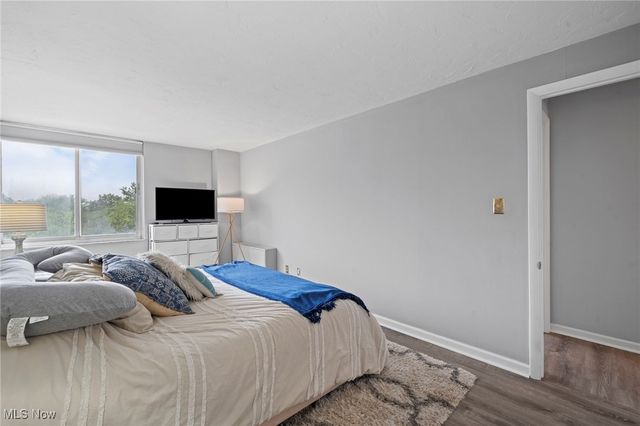 12900 Lake Avenue 710, Lakewood, OH 44107