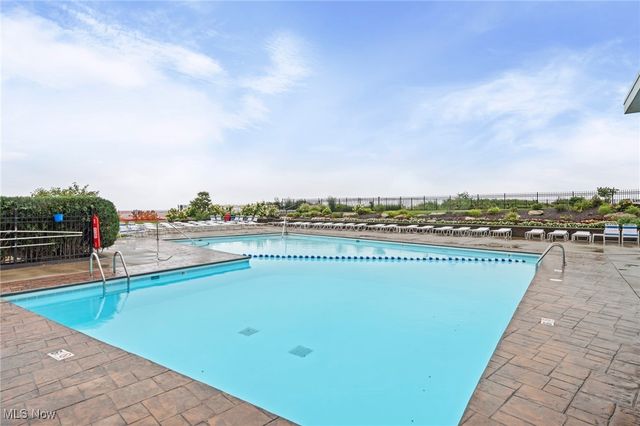 12900 Lake Avenue 710, Lakewood, OH 44107