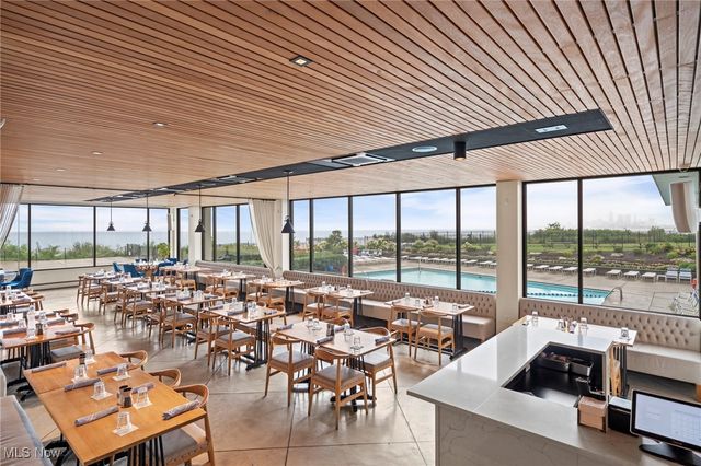 12900 Lake Avenue 710, Lakewood, OH 44107