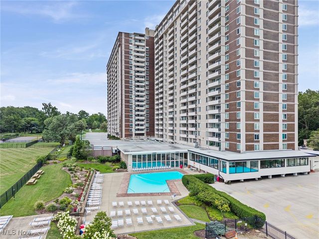 12900 Lake Avenue 710, Lakewood, OH 44107
