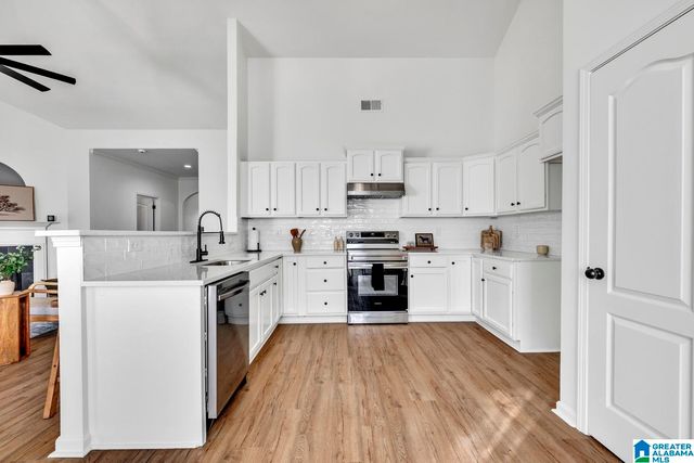 4475 FLAGSTONE LANE, Pinson, AL 35126