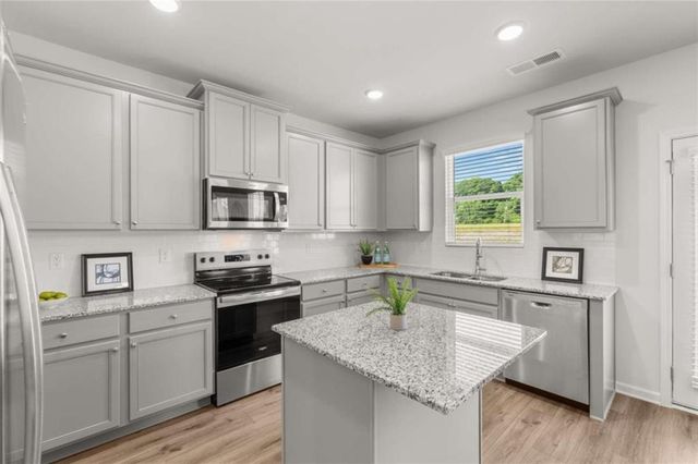 107 Maplewood Lane, Conyers, GA 30094