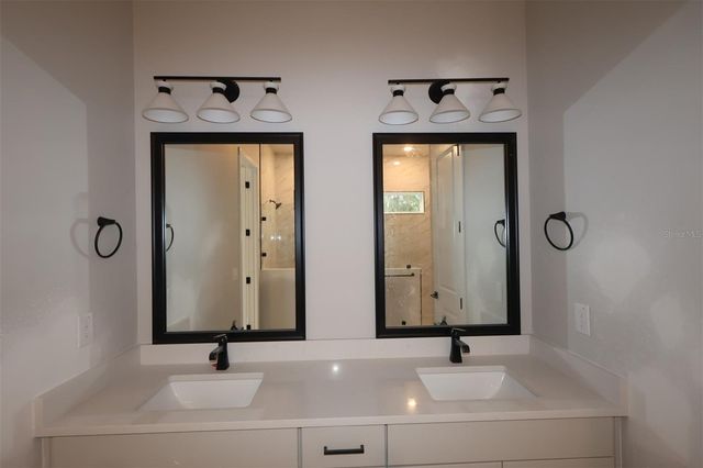 31583 HAYMAN LOOP, Wesley Chapel, FL 33545