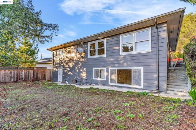 4628 Fieldbrook Rd, Oakland, CA 94619
