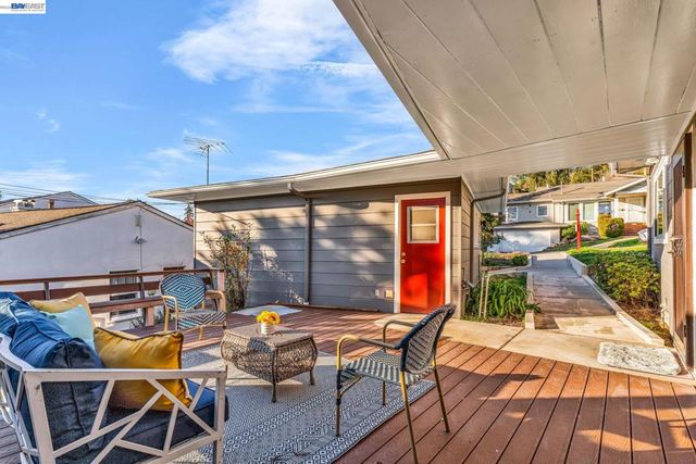 4628 Fieldbrook Rd, Oakland, CA 94619