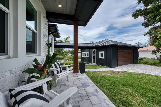 3001 BANYAN WAY, Punta Gorda, FL 33950