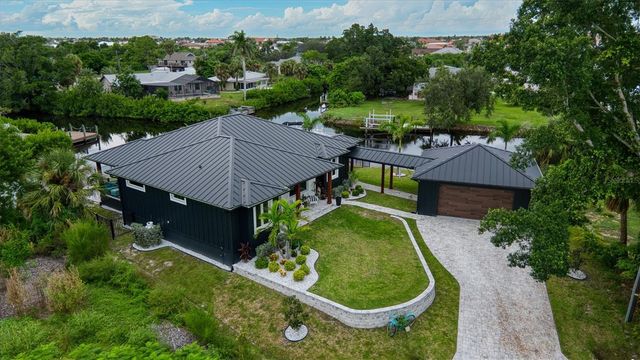 3001 BANYAN WAY, Punta Gorda, FL 33950