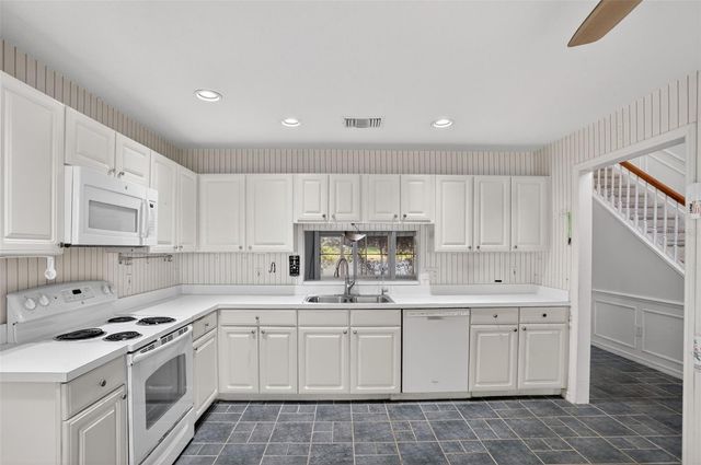 912 W CHARING CROSS CIRCLE, Lake Mary, FL 32746