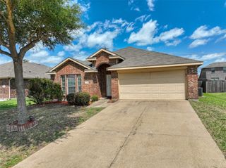 2513 Wynngate Drive, Seagoville, TX 75159
