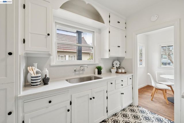 1856 Almond Ave, Walnut Creek, CA 94596