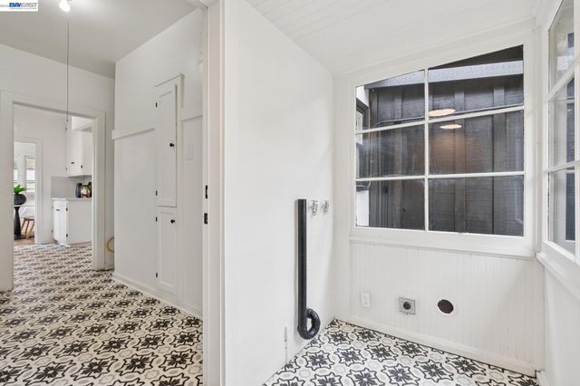 1856 Almond Ave, Walnut Creek, CA 94596