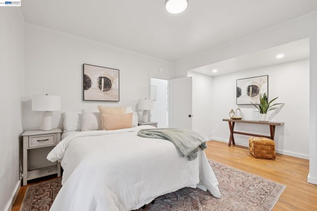 1856 Almond Ave, Walnut Creek, CA 94596