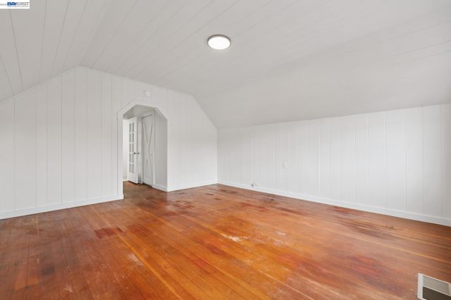 1856 Almond Ave, Walnut Creek, CA 94596