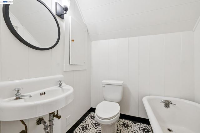 1856 Almond Ave, Walnut Creek, CA 94596