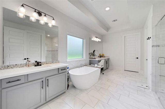 507 Pepperridge Court, Conroe, TX 77318