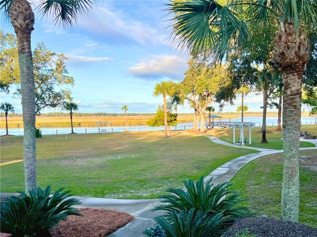 321 Harbour Island Circle, Waverly, GA 31565