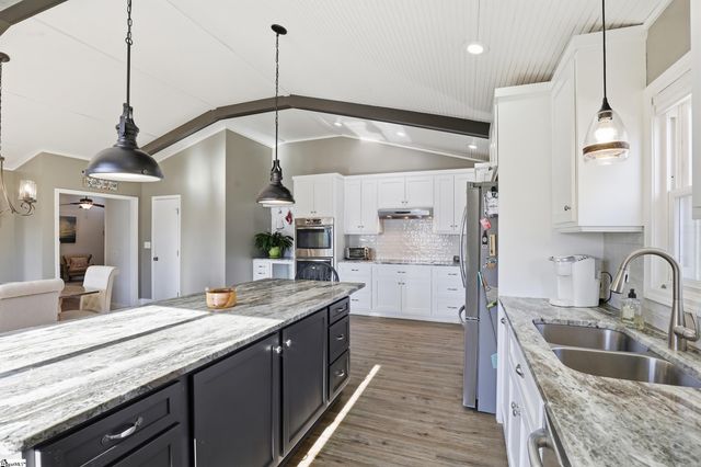 400 Clarendon Drive, Easley, SC 29642