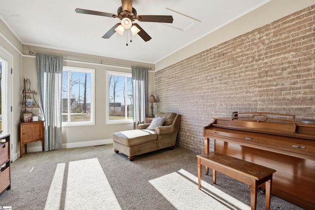 400 Clarendon Drive, Easley, SC 29642