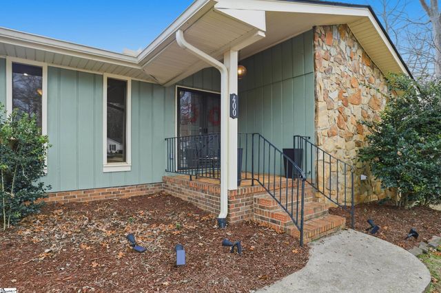 400 Clarendon Drive, Easley, SC 29642