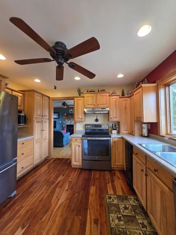 W3016 County Road H, Pine River, WI 54965