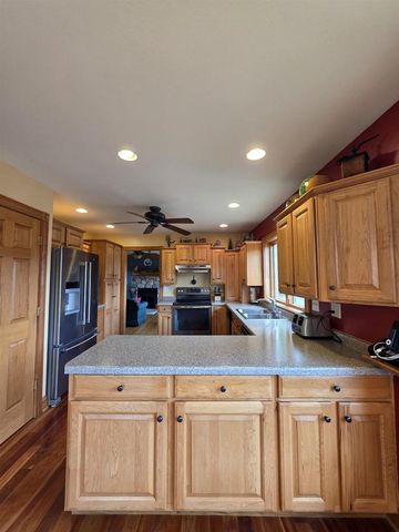 W3016 County Road H, Pine River, WI 54965