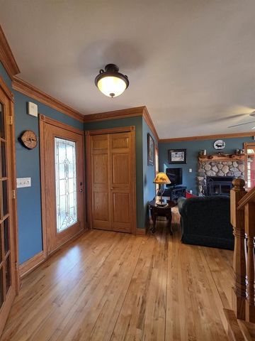 W3016 County Road H, Pine River, WI 54965
