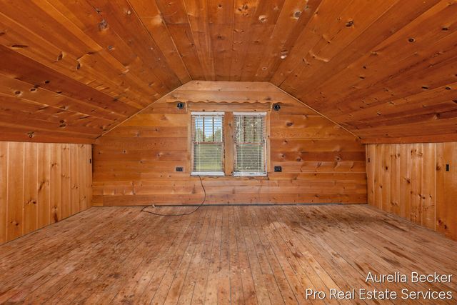 210 44th Street, Grand Rapids, MI 49548