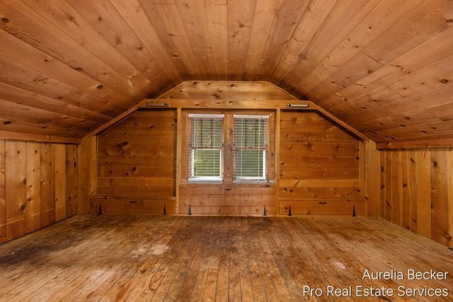 210 44th Street, Grand Rapids, MI 49548