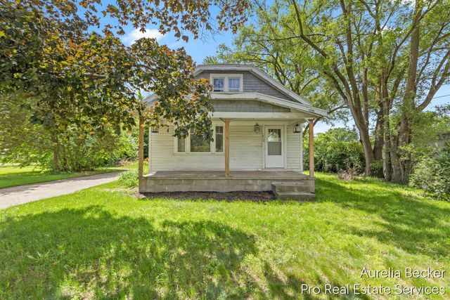 210 44th Street, Grand Rapids, MI 49548