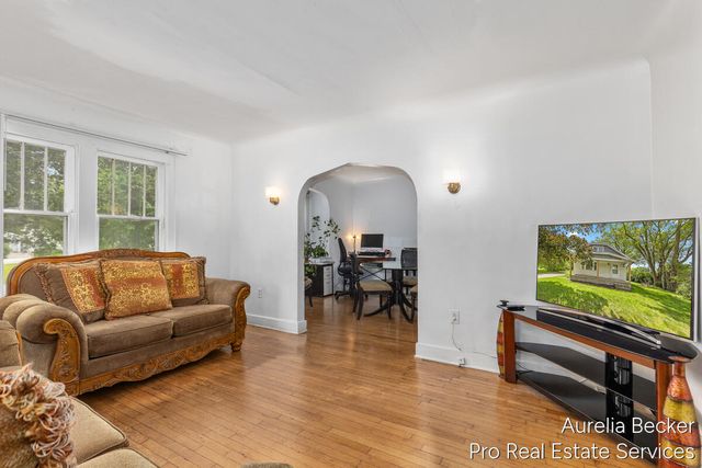 210 44th Street, Grand Rapids, MI 49548