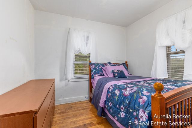 210 44th Street, Grand Rapids, MI 49548
