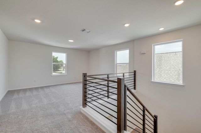 1324 Carriageway DR, Georgetown, TX 78626