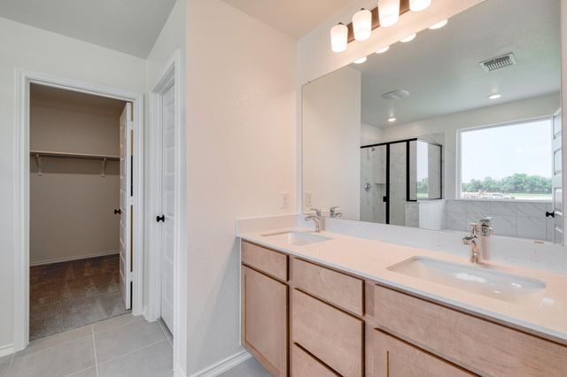 1324 Carriageway DR, Georgetown, TX 78626
