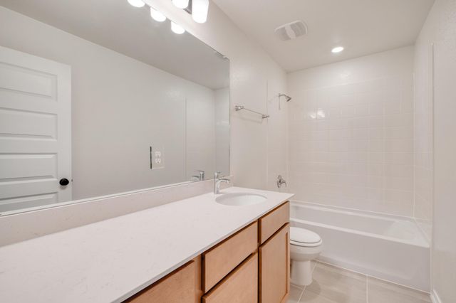 1324 Carriageway DR, Georgetown, TX 78626